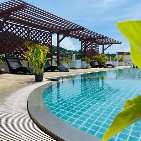Blue Skyline Hotel Patong 외부 사진