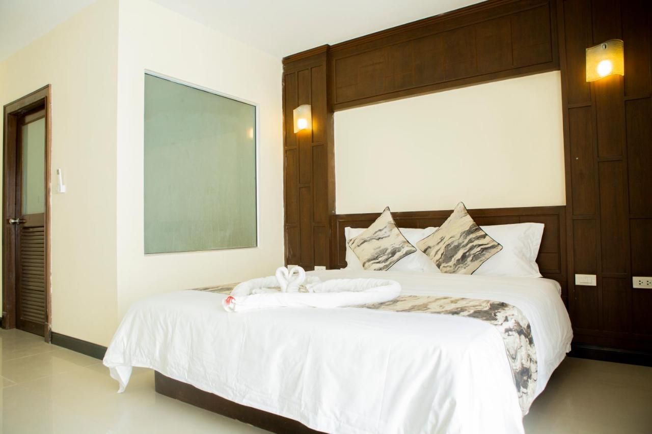 Blue Skyline Hotel Patong 외부 사진