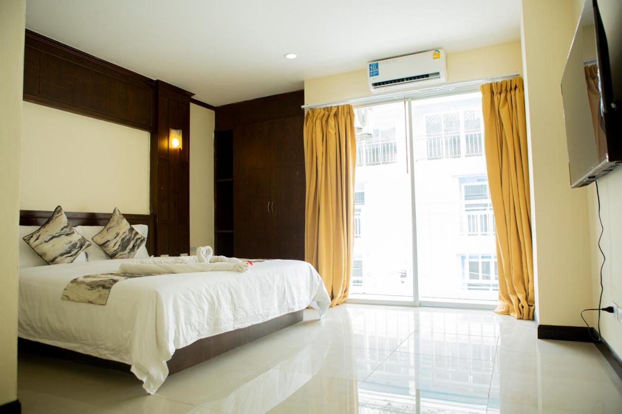 Blue Skyline Hotel Patong 외부 사진