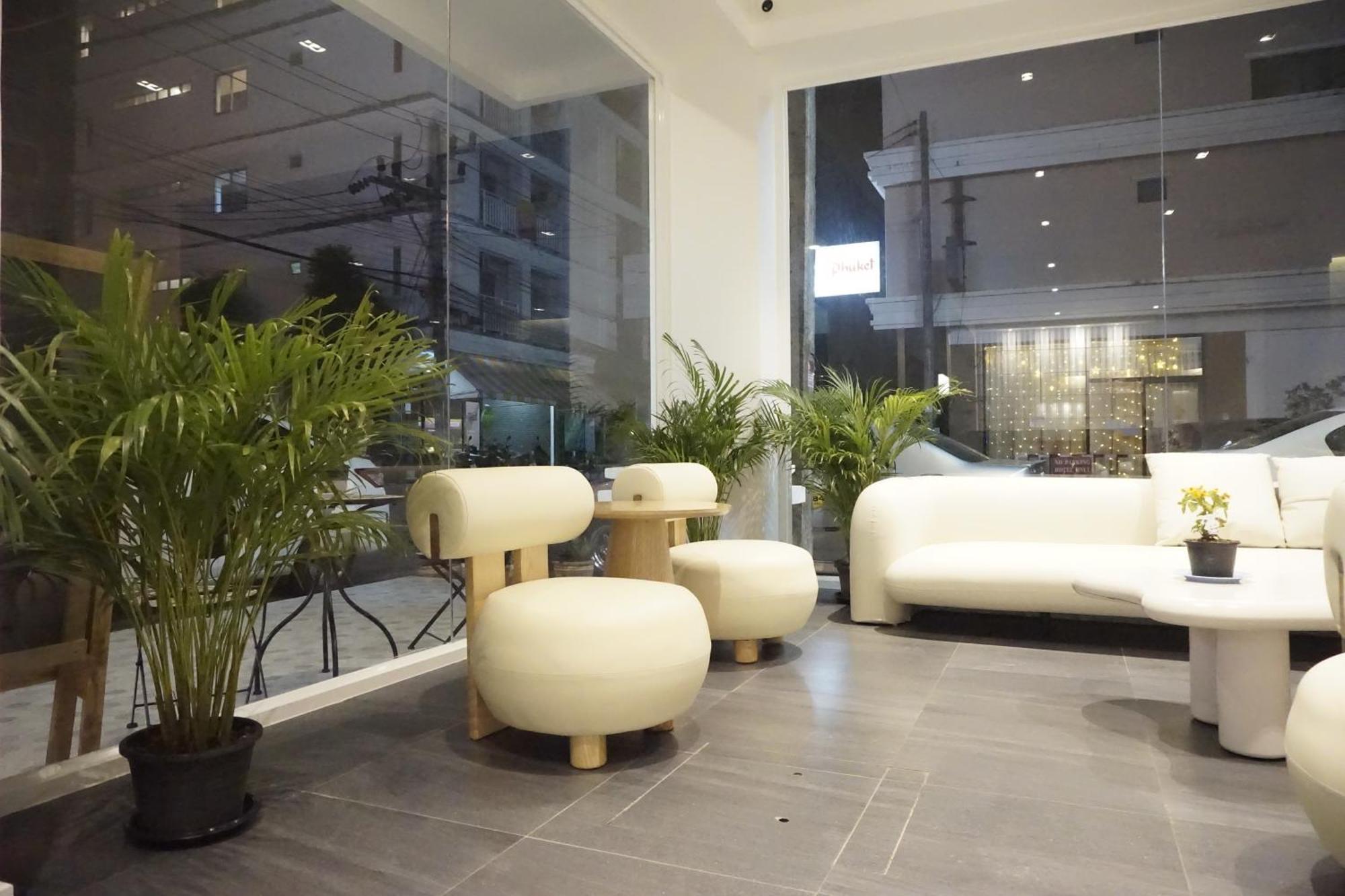Blue Skyline Hotel Patong 외부 사진